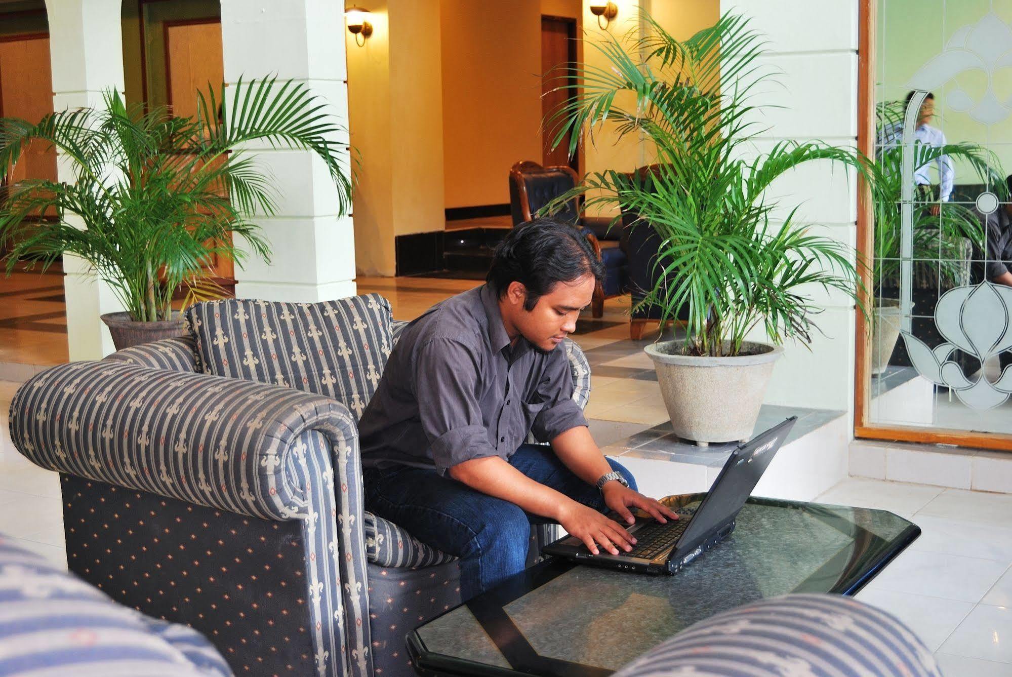 เซปิงกัน โฮเต็ล บาลิคปาปัน Hotel บาลิกปาปัน ภายนอก รูปภาพ
